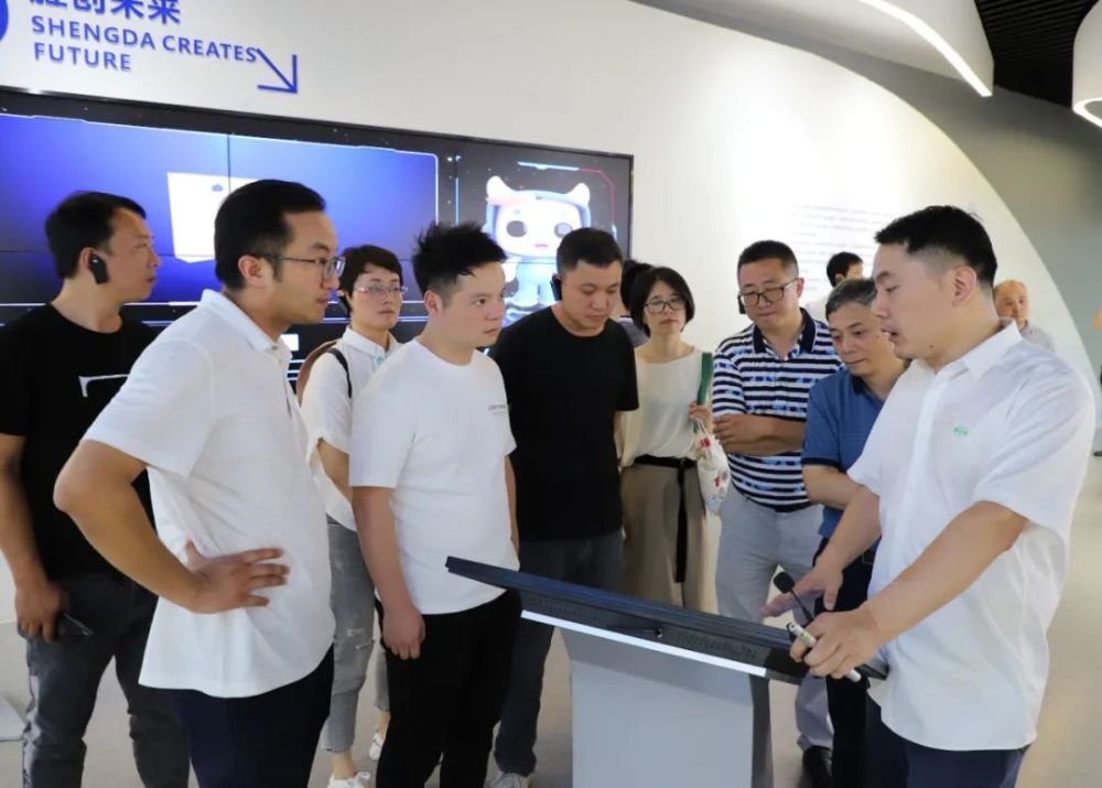 赴杭觀摩智能工廠，助力屯溪工業升級